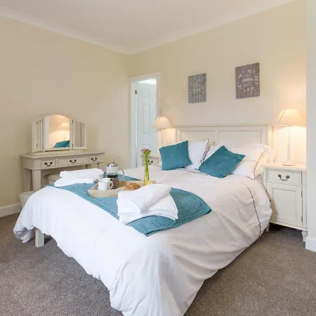 Holiday home Island Farm House Staintondale