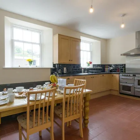 Holiday home Island Farm House Staintondale